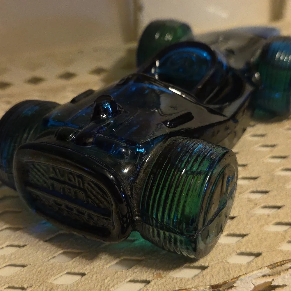 Vtg Avon SURE WINNER Blue Glass Racing Car Wild Country Aftershave Bottle FULL